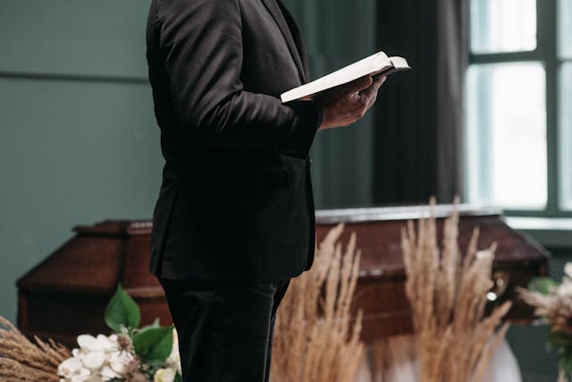 funeral homes in Manhasset, NY